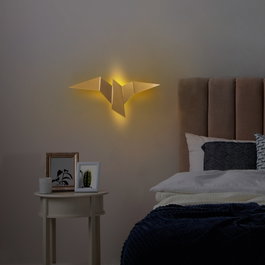 Opviq Lámpara de pared dorada con cuerpo de metal